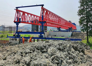 Αναθεματισμένη προωθητής δοκός ακτίνων γερανών 300T κατασκευής γεφυρών 2 έτη εξουσιοδότησης