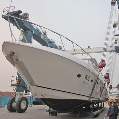 Προσαρμοσμένο All Tons Travel Lift Crane 30m Για τη συντήρηση σκαφών και γιοτ 380V